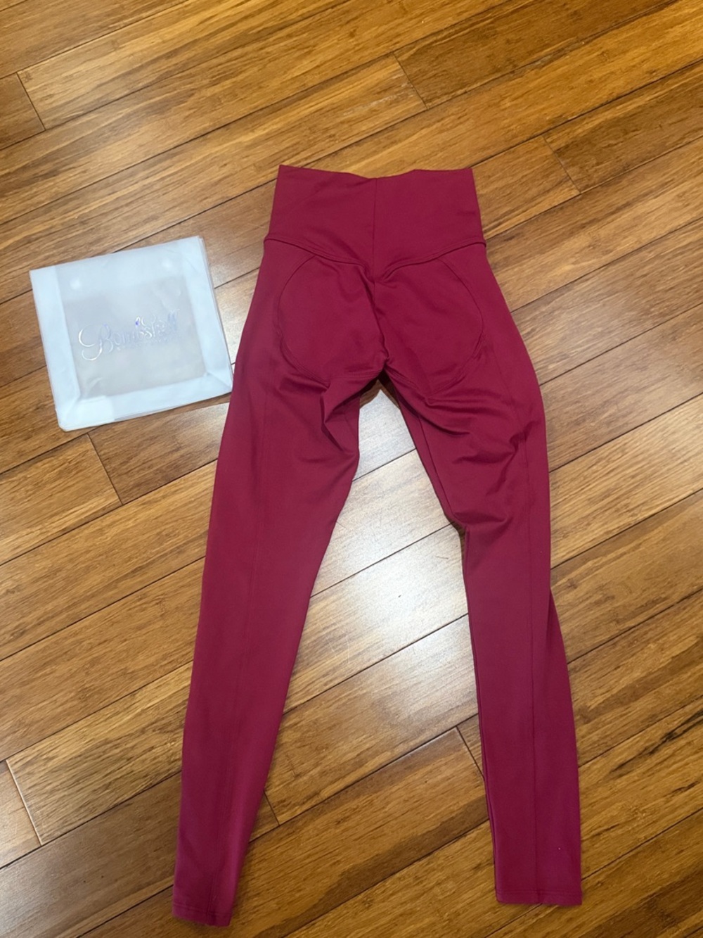 NWOT Bombshell Sportswear Shape Leggings XS